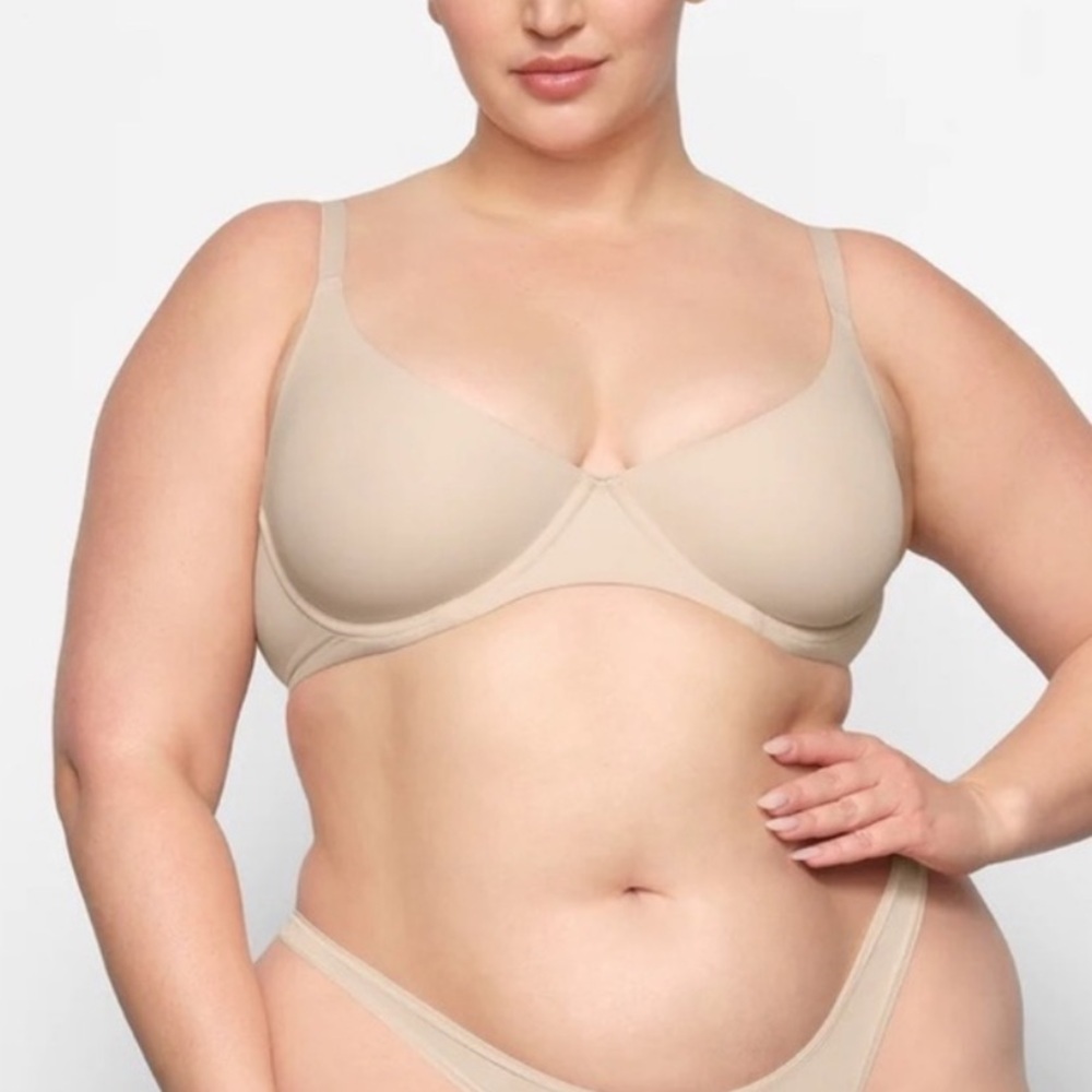 SKIMS FITS (B25) EVERYBODY UNLINED DEMI BRA - 2293 Sand size 36B NWT